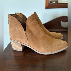 Blondo waterproof booties